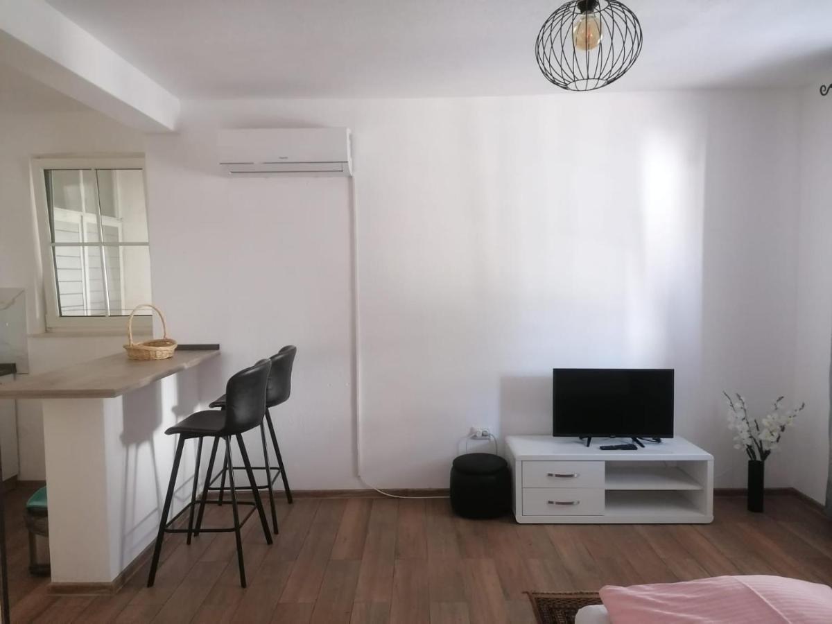 Vila Mateja Trogir Eksteriør billede