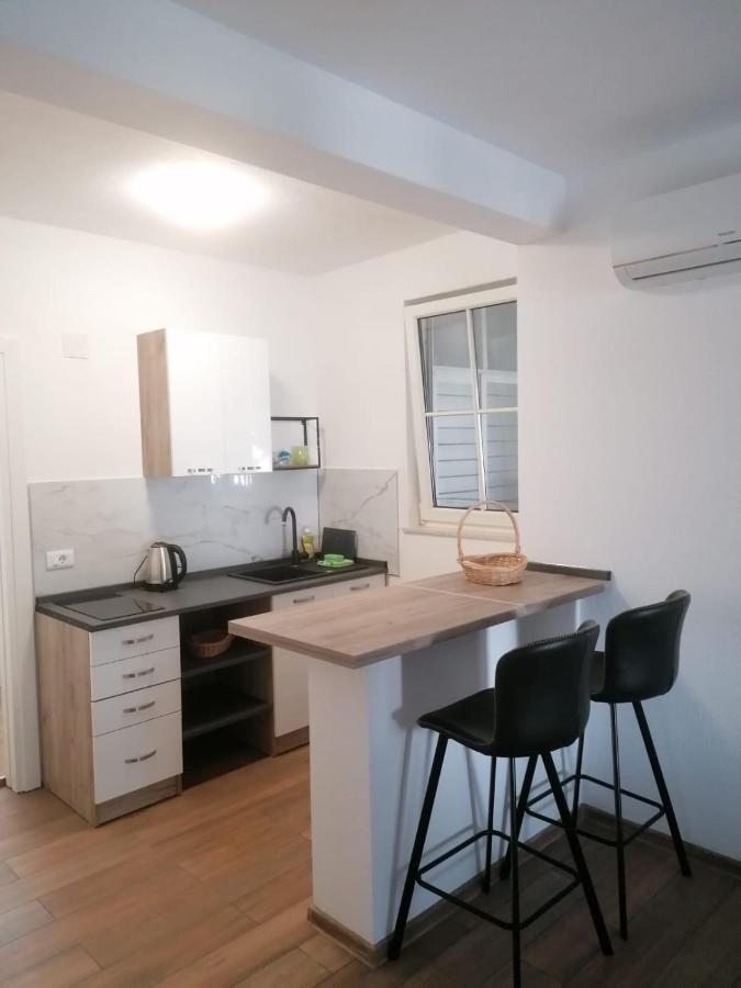 Vila Mateja Trogir Eksteriør billede