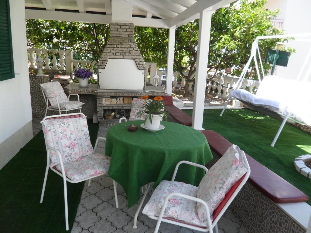 Vila Mateja Trogir Eksteriør billede